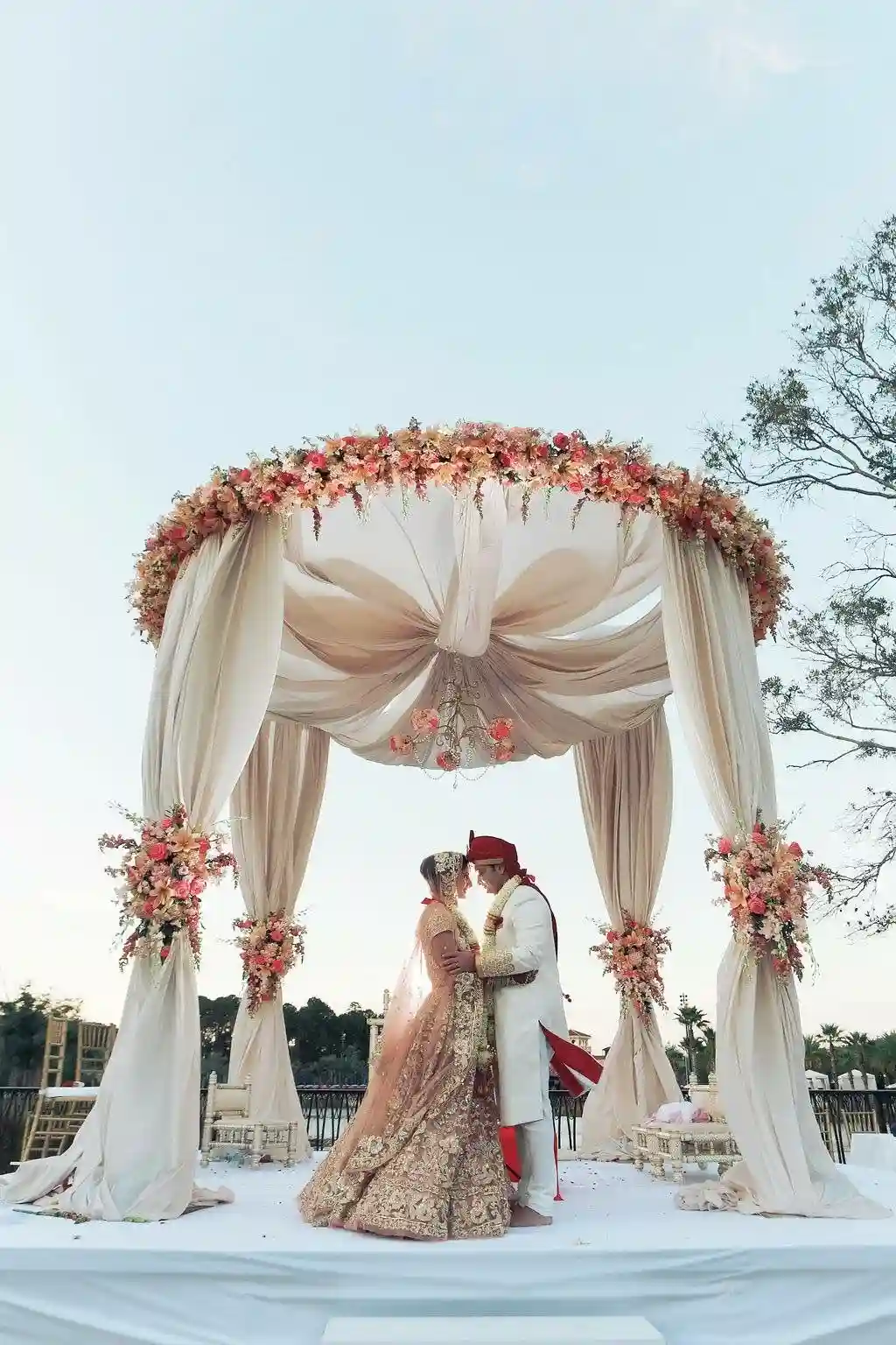 Living Wall Mandap Decoration Ideas